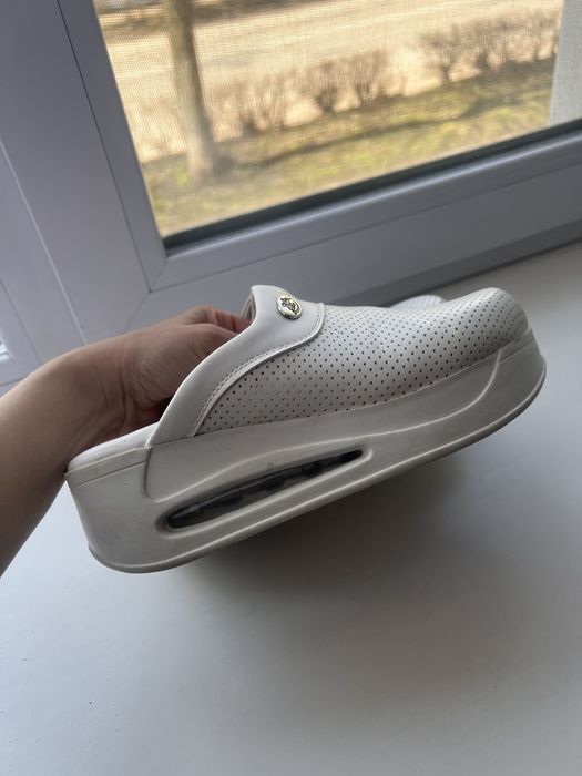 Взуття медичне сабо Pearly White з підошвою AirMax