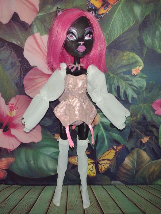 Одяг для монстер хай