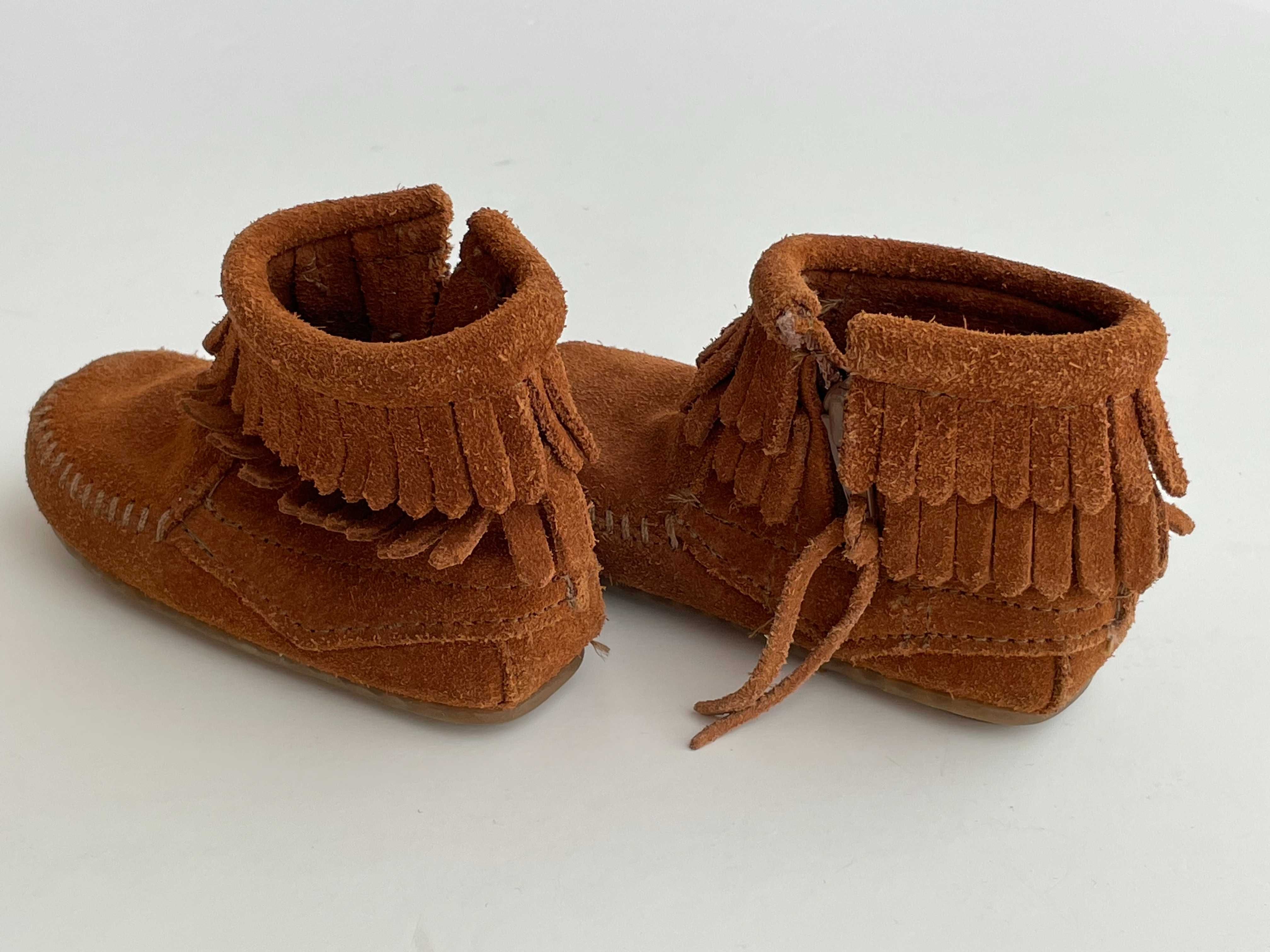Botki Minnetonka zamszowe 14 cm stan idealny