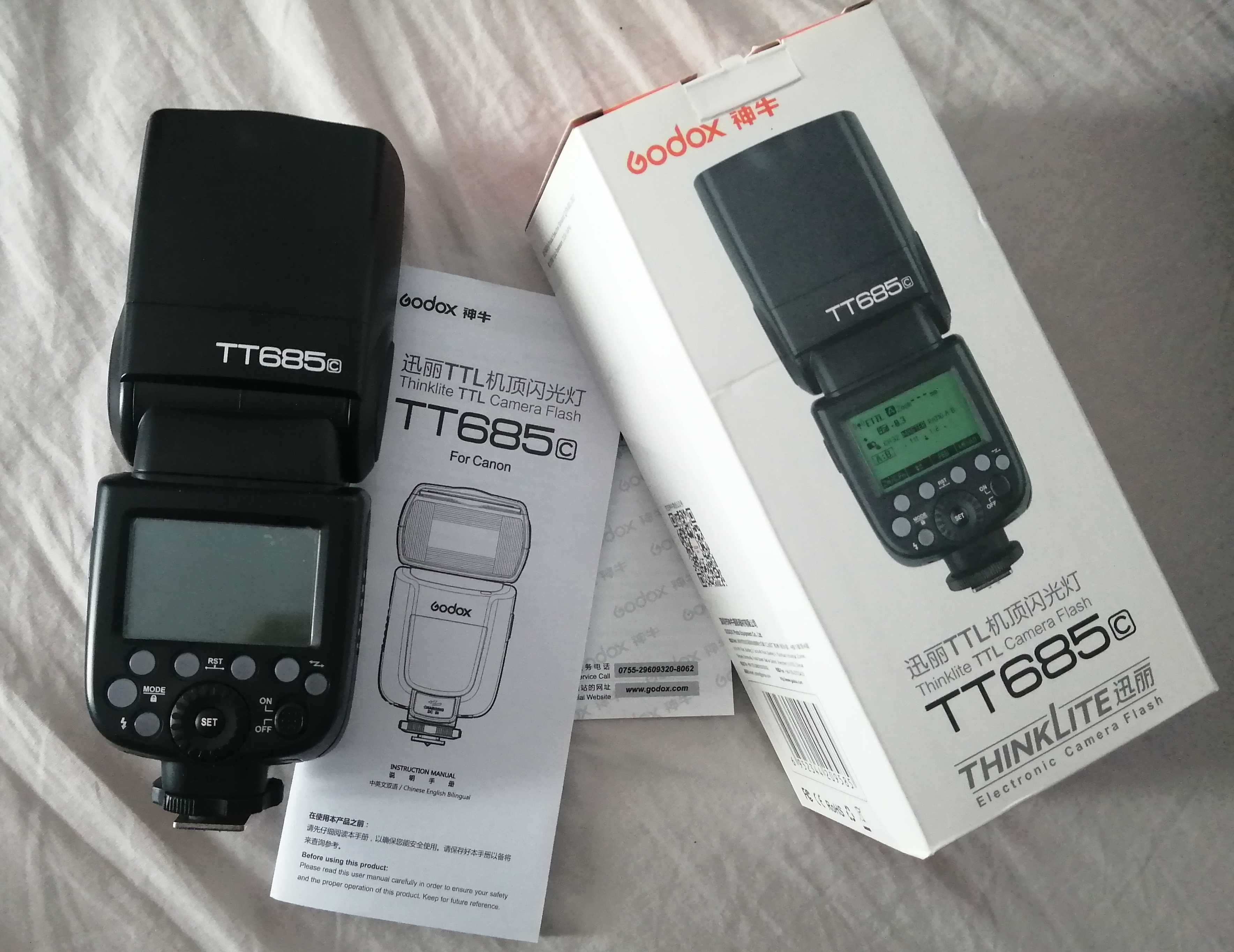 FLASH GODOX TT685.