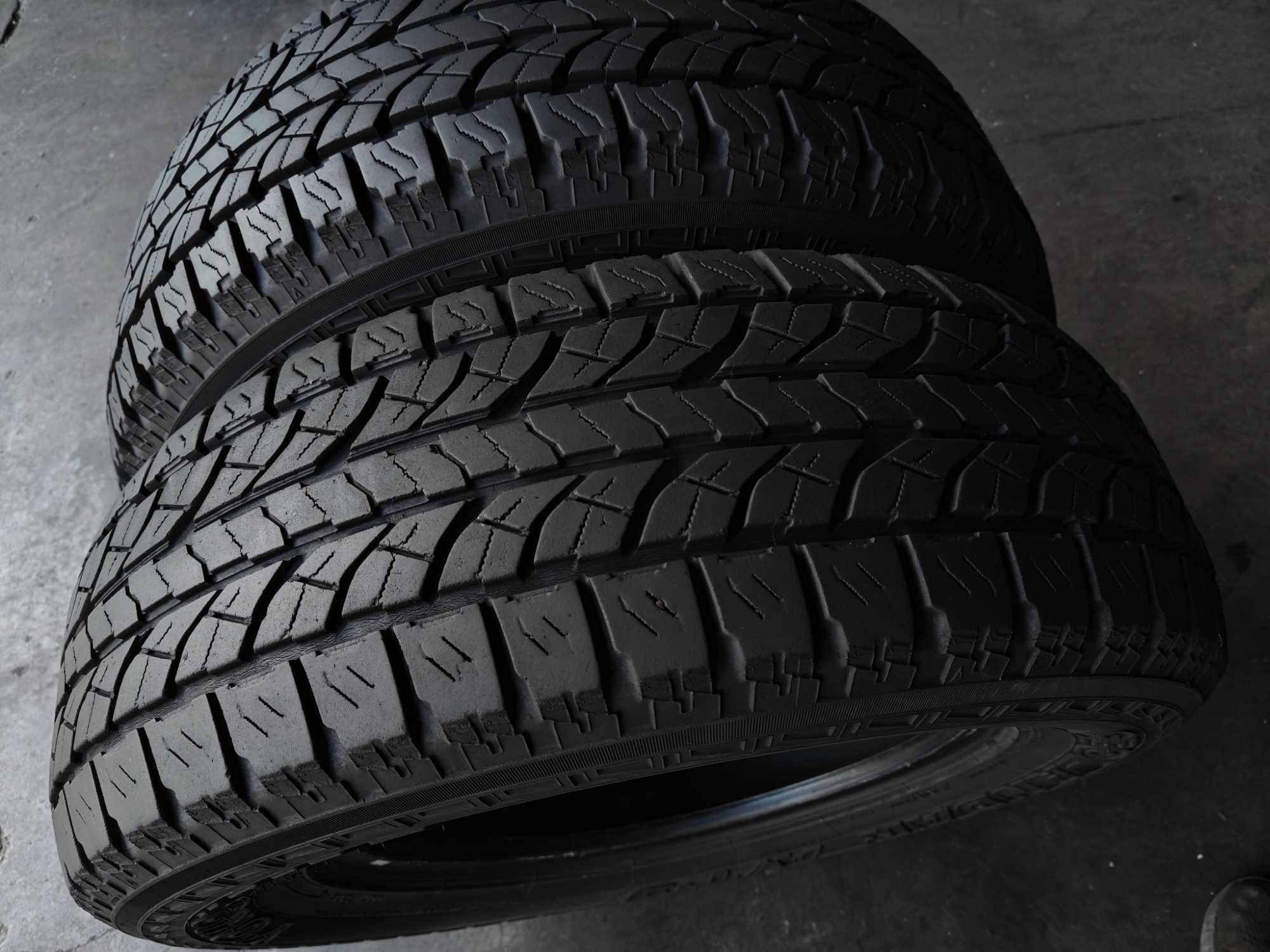 2шт. R15 215 70 шини літні всесезонні Yokohama Geolandar A/T-S