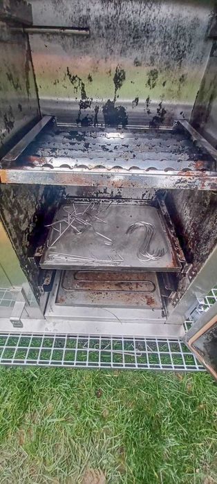 Duża Wędzarnik/wędzarnia ogrodowa