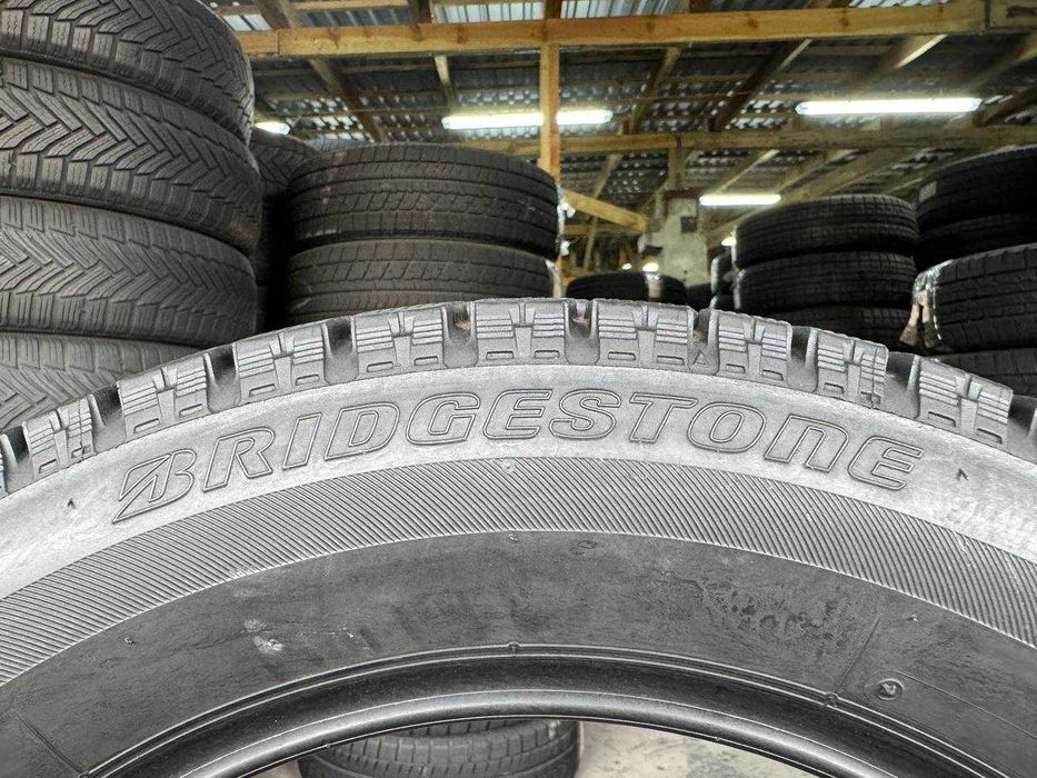 Шини вживані зимові 175/65 R15 BRIDGESTONE BLIZZAK VRX