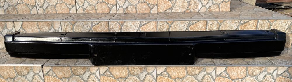 Бампер передній  на Ваз 2107        (Тільки самовивіз)