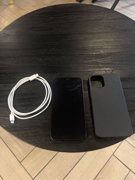 Sprzedam Iphone 12 128GB