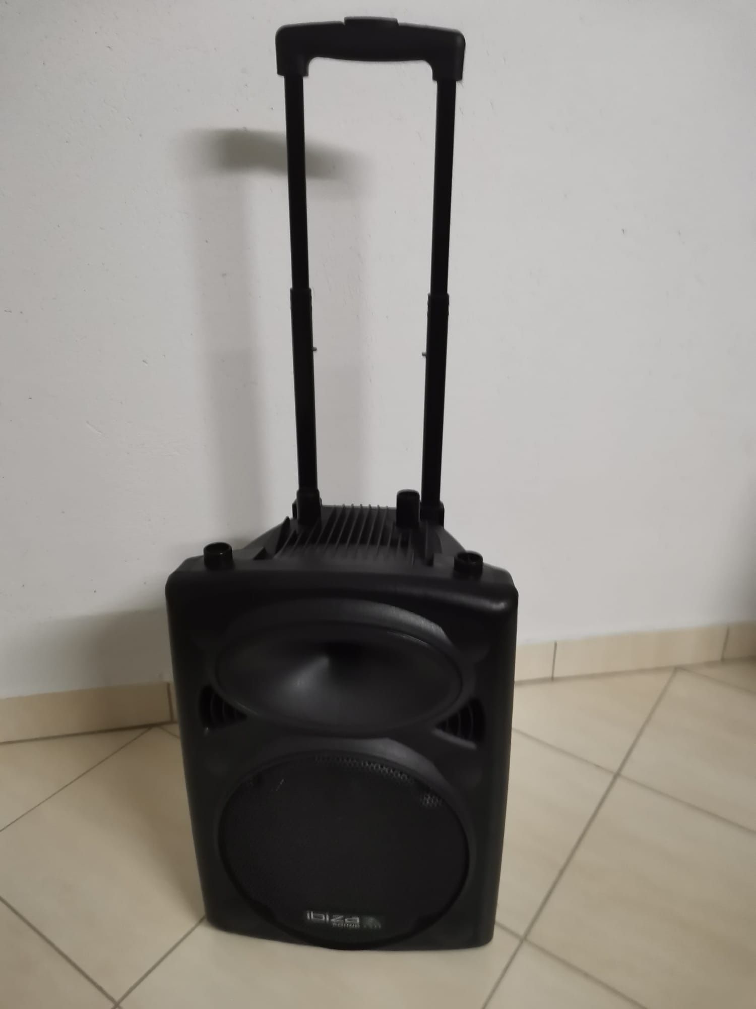 Aktywna kolumna Ibiza 450 watt port10 vhf bluetooth jak nowa okazja