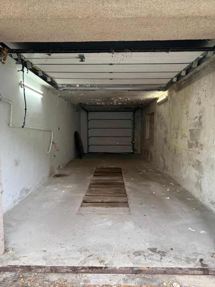 40 m 2 Magazyn centum Ząbek