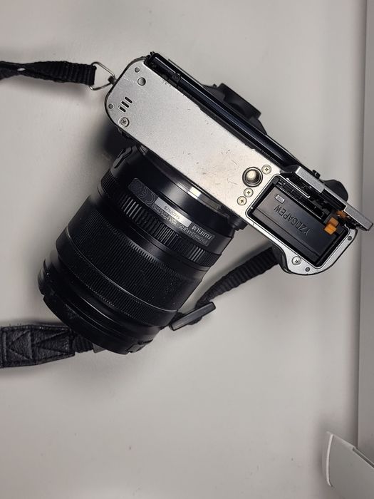 Fujifilm X-T30 з кіт об'єктивом 18-55mm Fujinon Aspherical SUPER EBC
