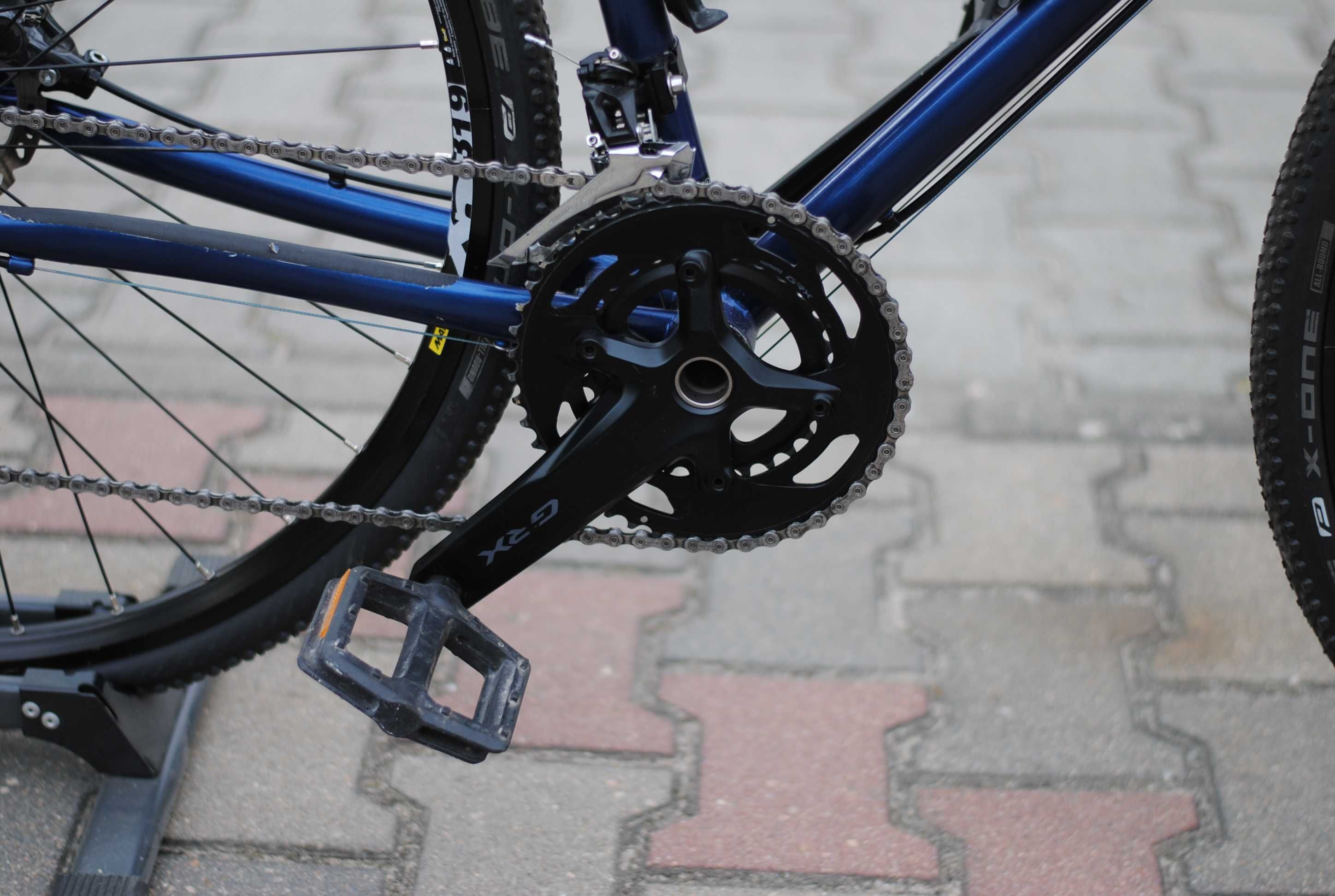 Rower typu gravel osprzęt shimano 105, koła 28, zobacz
