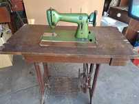 Maquina costura vintage