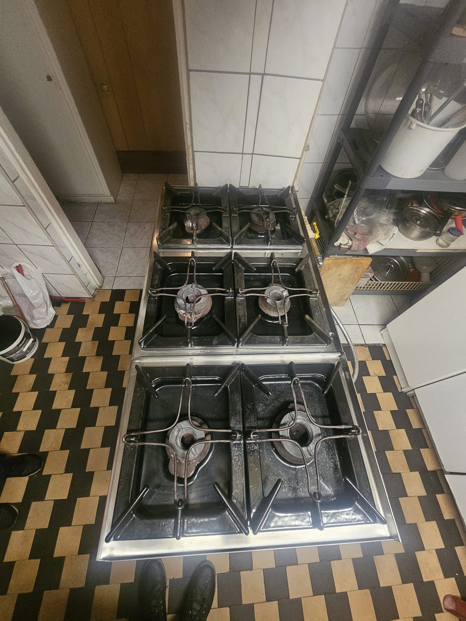 Kuchnia Lotus 6 palnikowa z piekarnikiem!