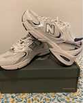 White\New Balance\530\nowy damskie UnisexTrampki.39.5
