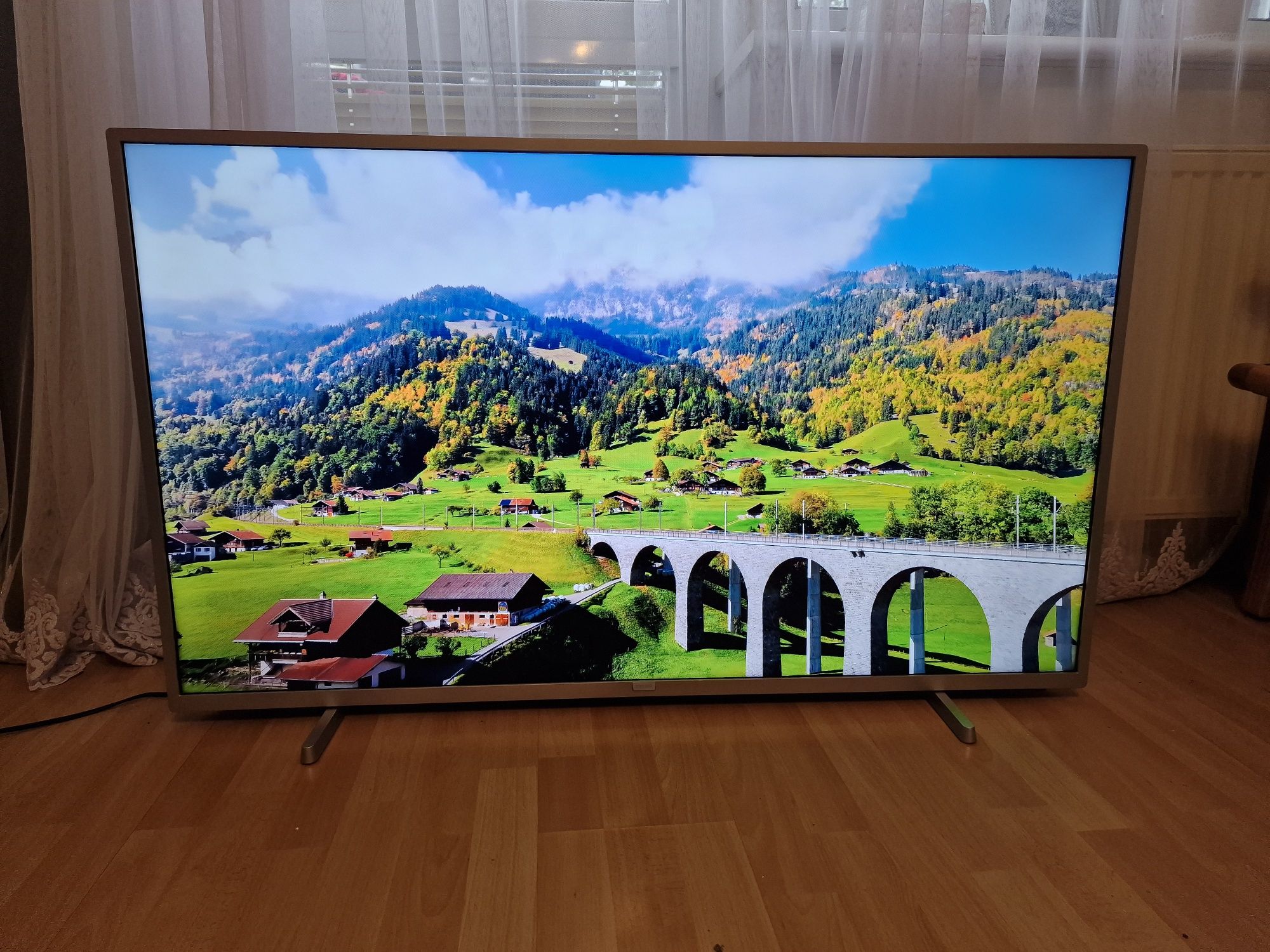 Philips 50cali 4K UHD DVB-T2 SMART telewizor