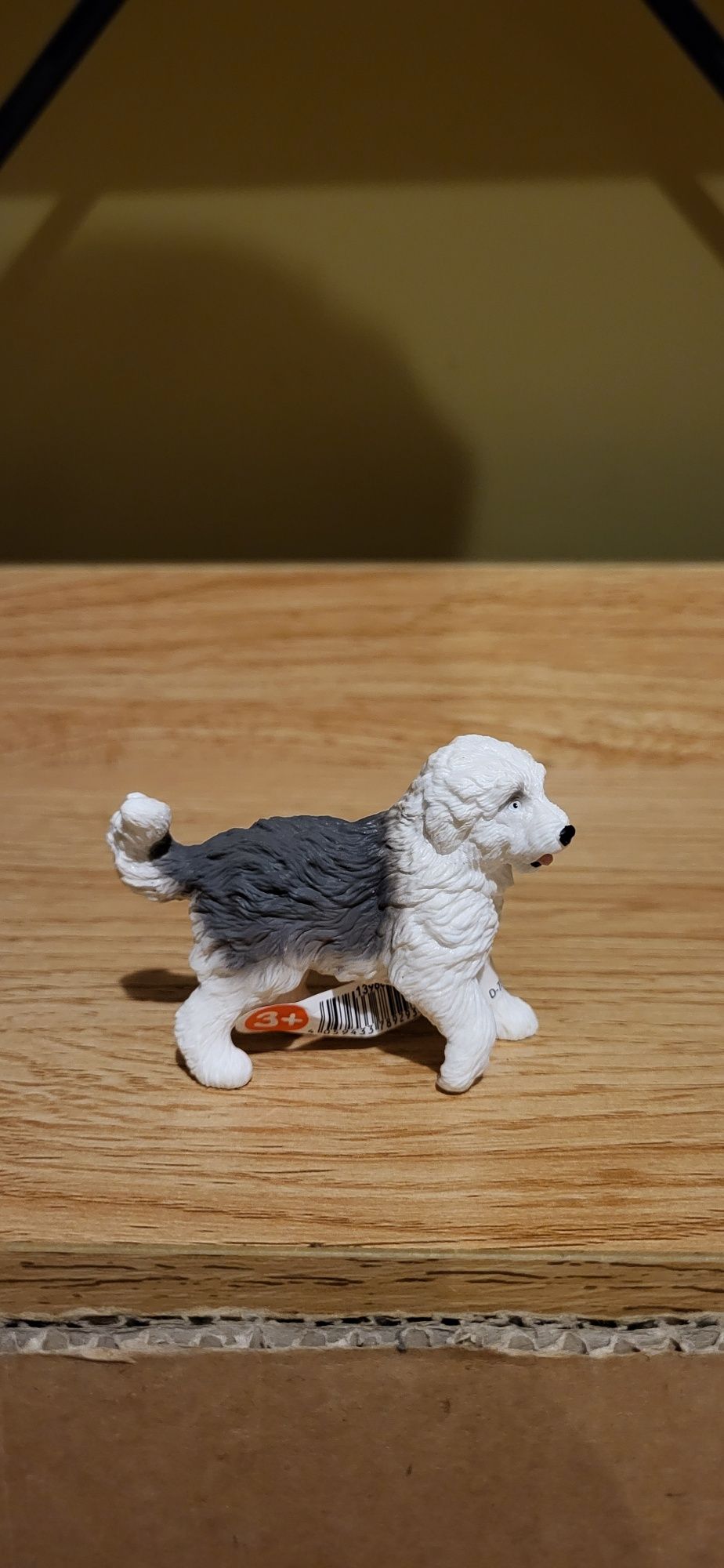 Schleich pies owczarek staroangielski figurka model z 2023 r.