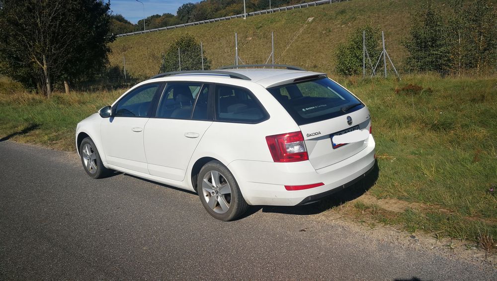 Skoda Octavia 3  1,6 TDI 2015 w ciągłym użytkowaniu.
