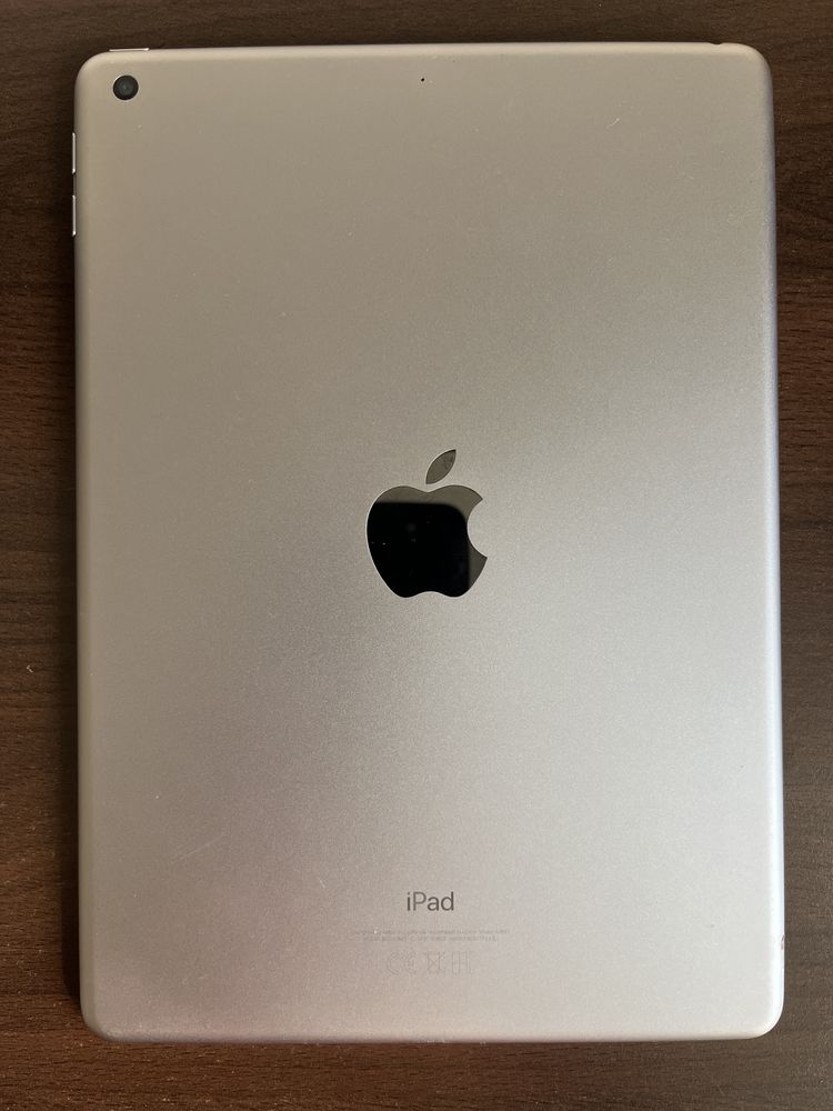 Ipad 6 1893 32g wifi