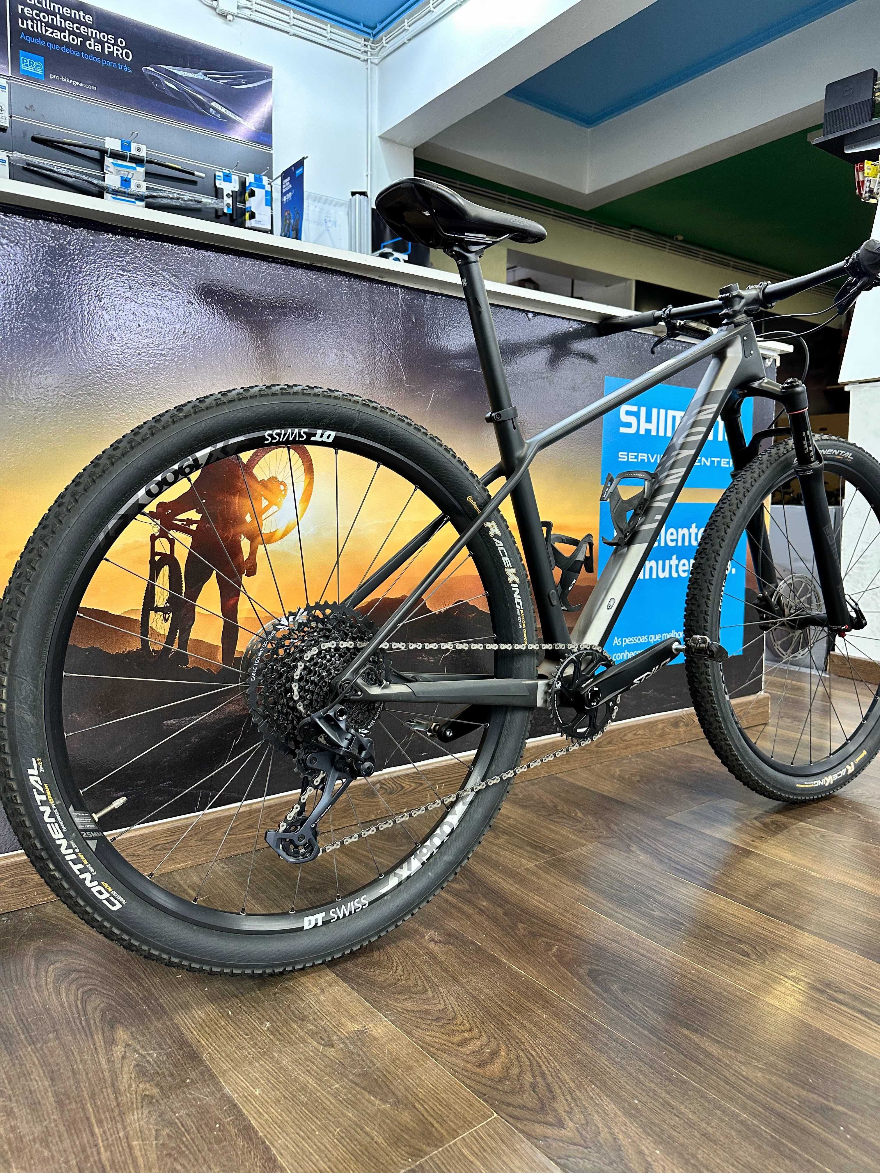 Bicicleta Canyon Exceed CF SL 6.0 Pro Race