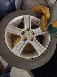 Komplet kół (205/55/16R na aluminiowych felgach Mazda 2005)