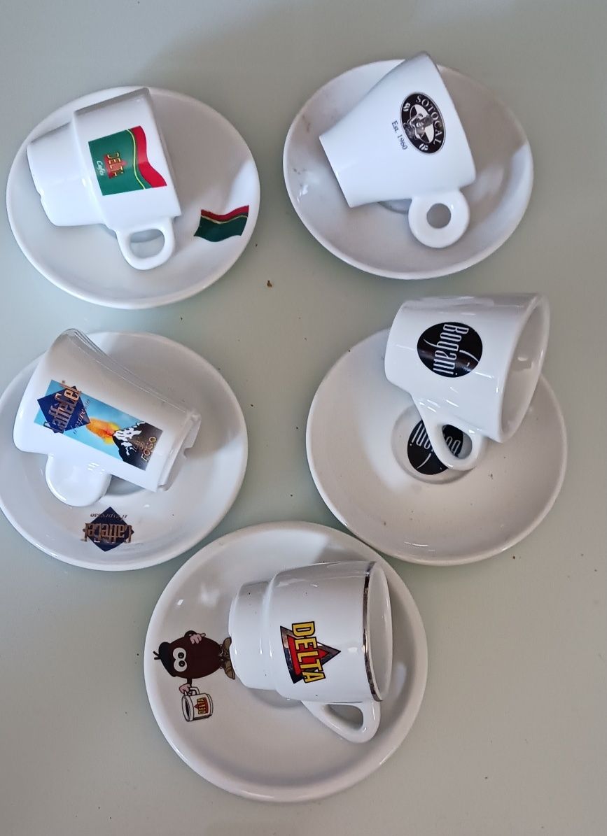 Chávenas de café