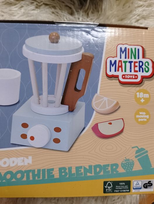 Дерев'яна іграшка-міксер від бренду Mini Matters.
Іграшка призначена д