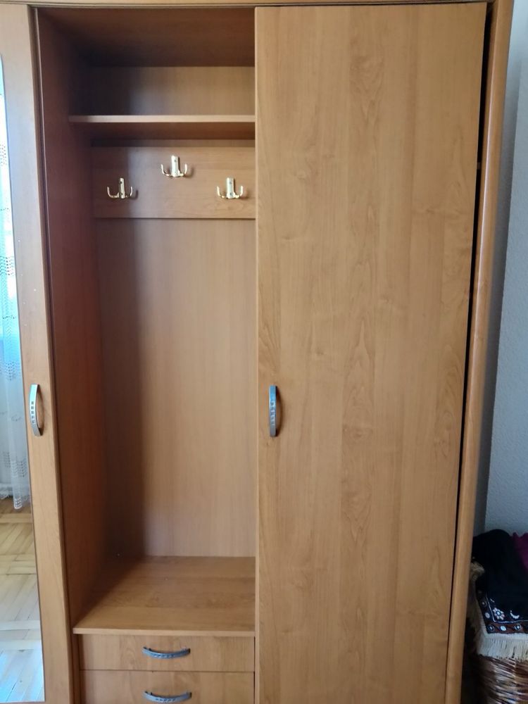 Шава для прихожої