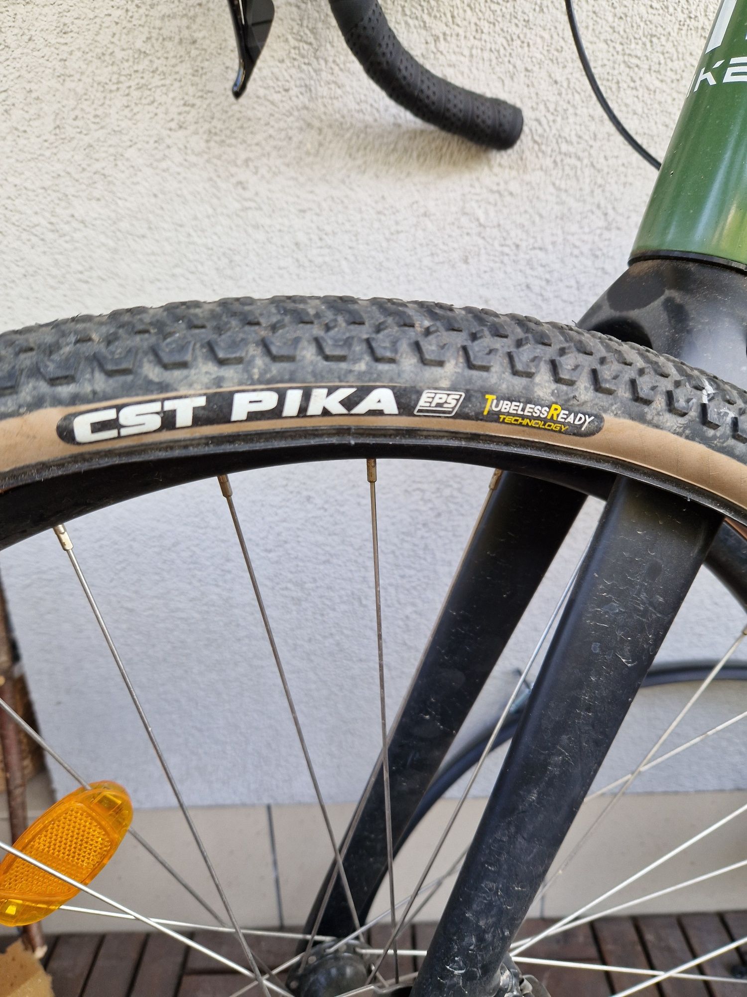2 Opony CST Pika 700x38c