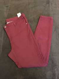 Spodnie rurki bordo firmy Janina