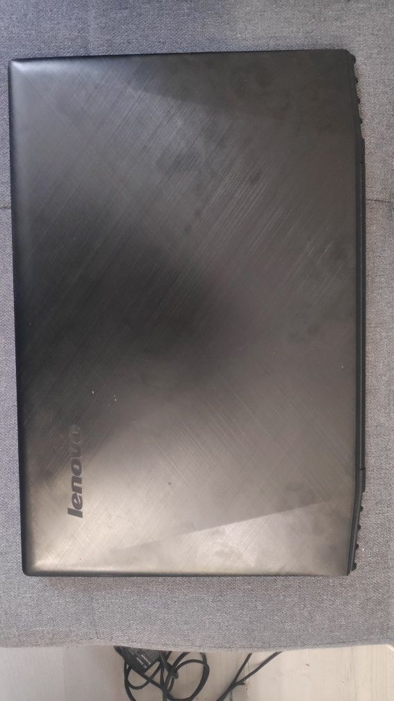 Laptop Lenovo y50-70