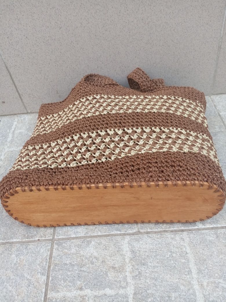 Сумка из крученой рафии