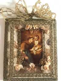 Santo Antonio em caixinha de vidro decorada.