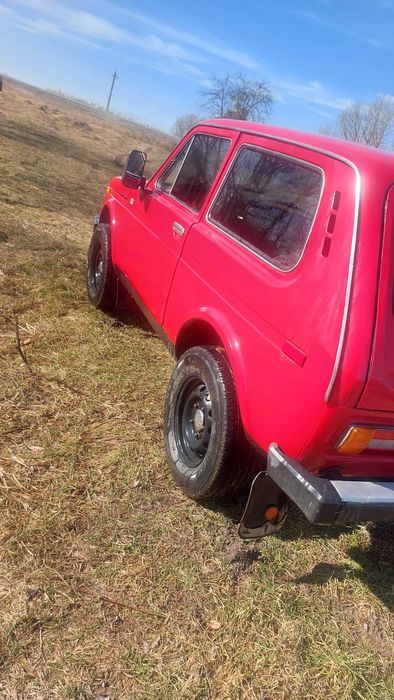 Продам ниву ВАЗ 2121