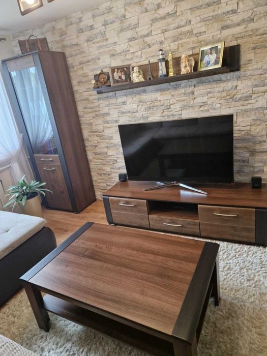 Zestaw mebli NAOMI