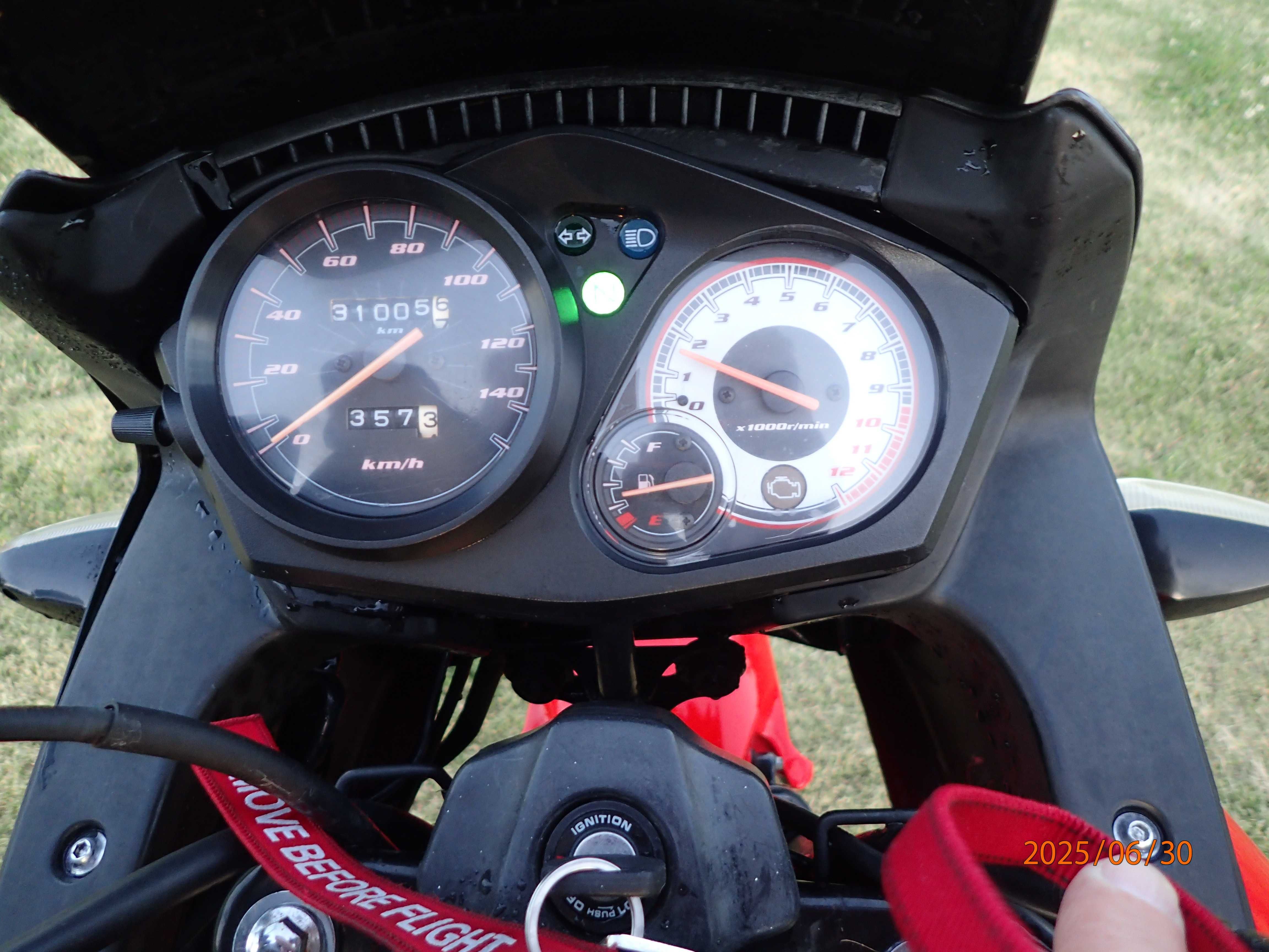 Motocykl Honda CBF 125 M