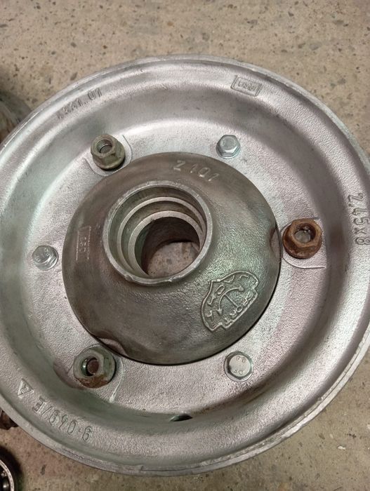 Kola do wozka przyczepki