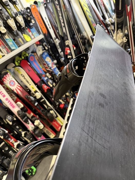 Deska snowboardowa DEVOUR 133 + wiązania SP S/M