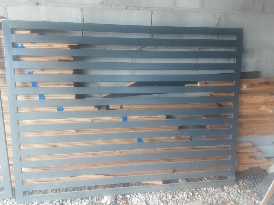 Brama dwuskrzydłowa 4m  szerokość,  1,5m wysoka