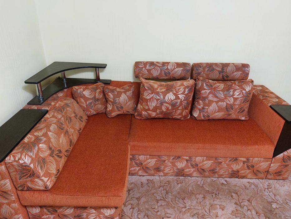 Терміновий продаж.Великий кутовий диван(кутовой диван)