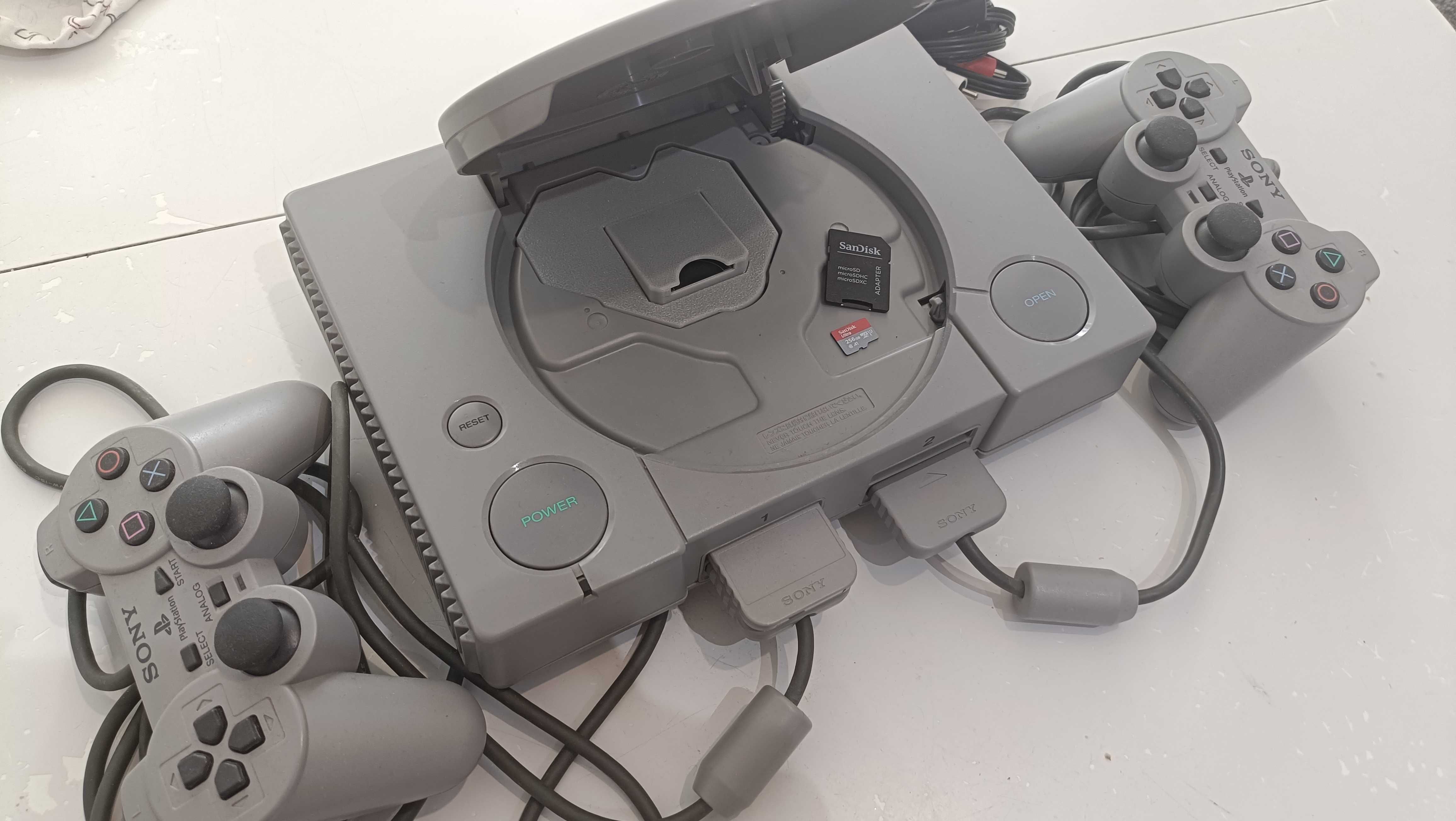 PlayStation 1 PS1 SCPH-1002 xStation + 220 gier