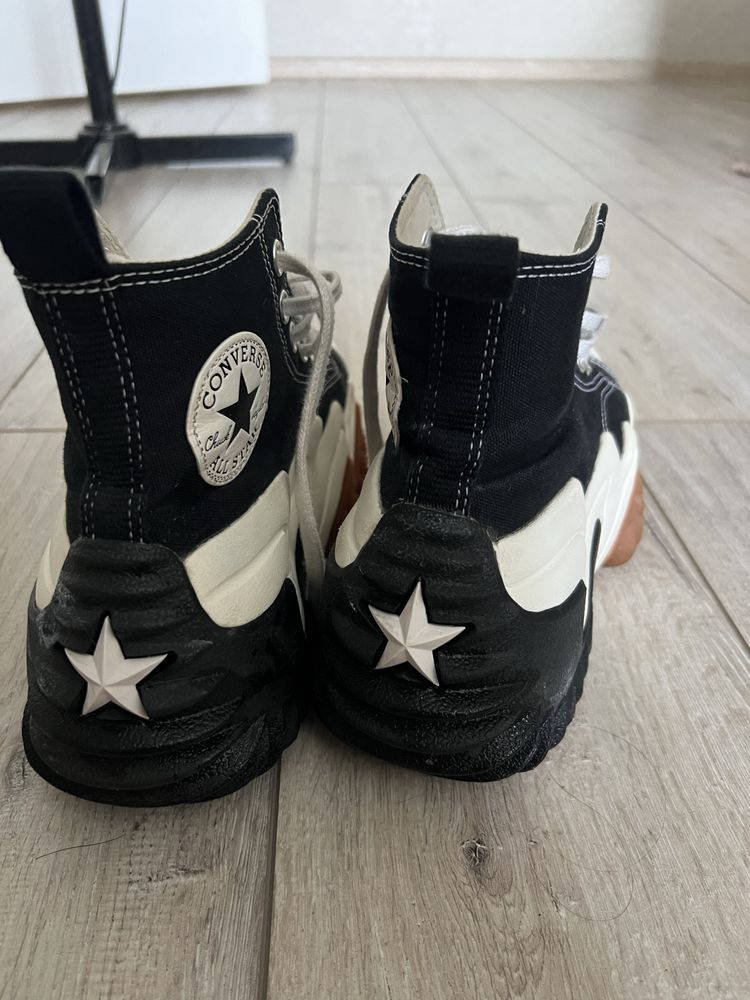 converse run star motion platform