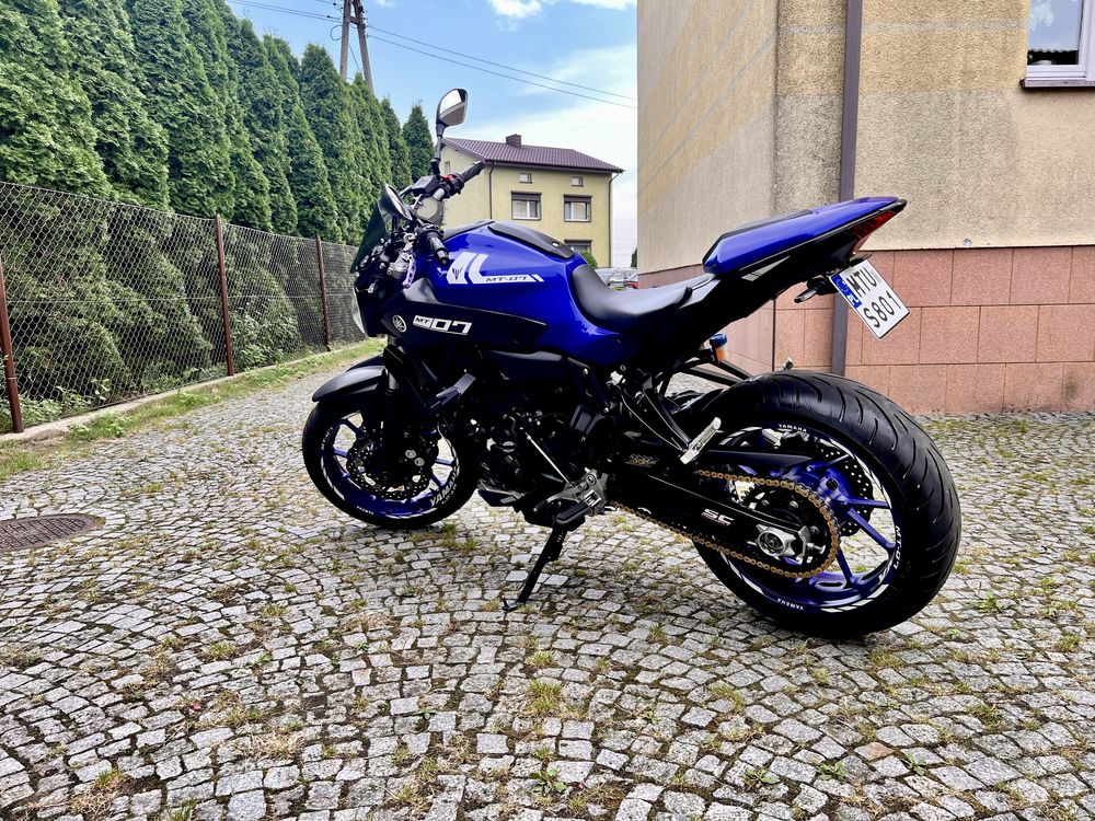 Yamaha MT 07 R 7 A2