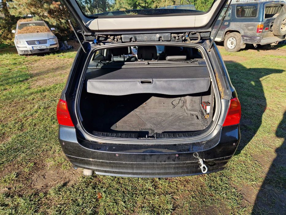 BMW e91 320d 6b manual