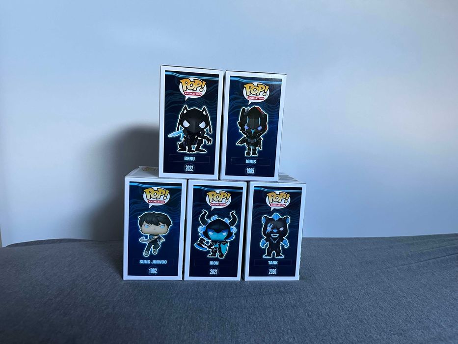 Solo Leveling Sung Jinwo 1982 Igris 1985 Tank 2020 Iron 2021 Beru 2022