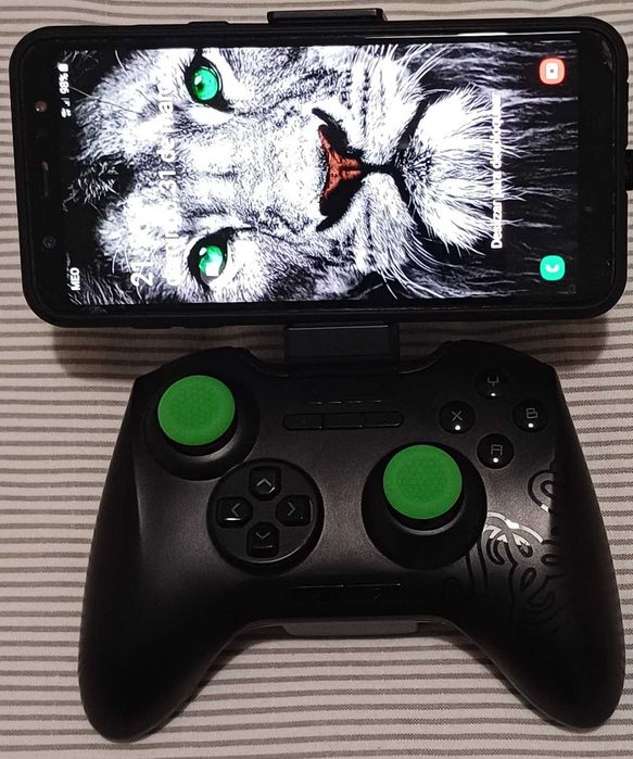 Comando Razer Serval Bluetooth p/ Android Gaming