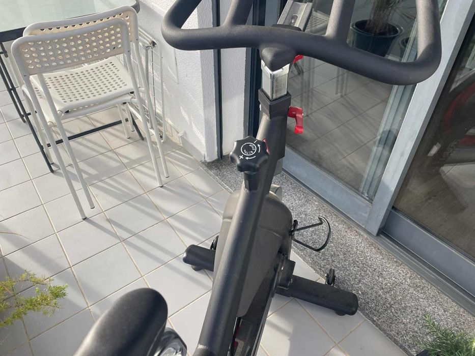 Bicicleta de ginásio