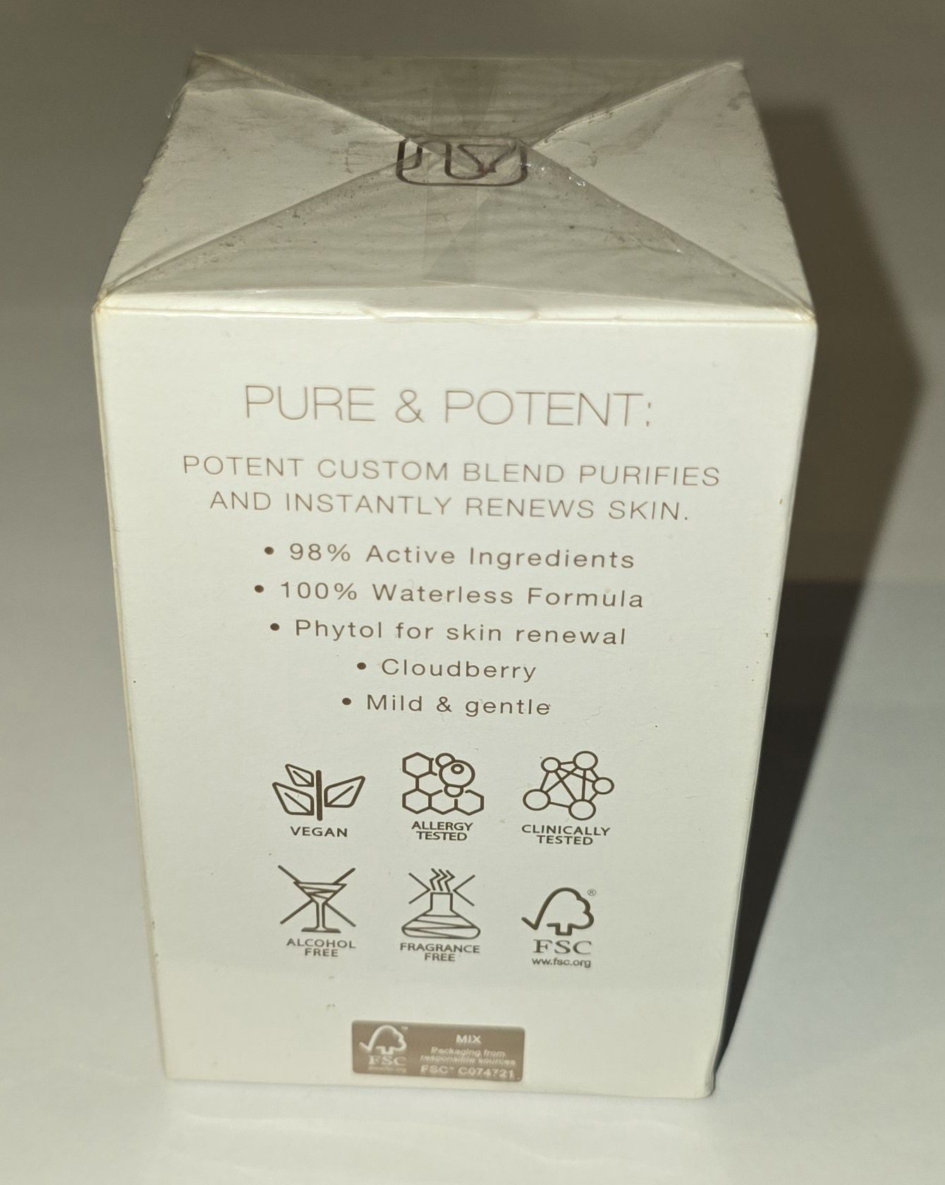 Regeneracyjny olejek do twarzy z olejem jojoba Avon