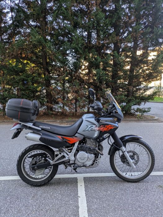 Honda NX 650 Dominator