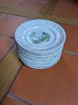 Conjunto de pratos