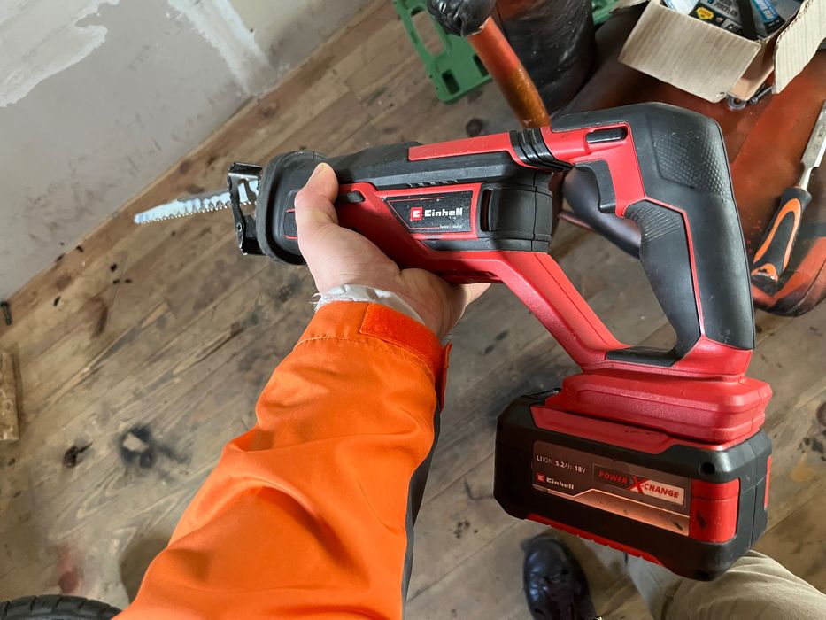 Пила шабельна Einhell X-Change TE-AP 18/26 + Зарядне + АКБ 5.2ah