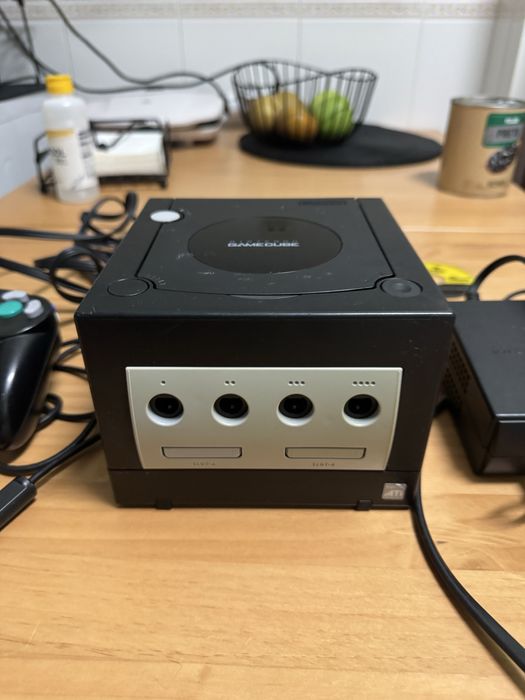 Game cube com todos acessorios +jogos