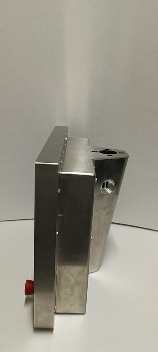 Komputer przemysłowy z panelem dotykowym